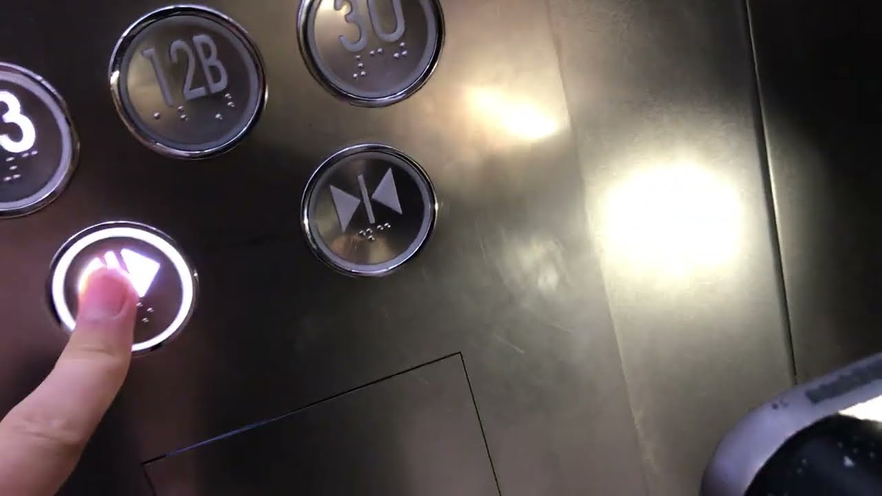 Fast Hyundai elevator at C2 D'Capitale apartment