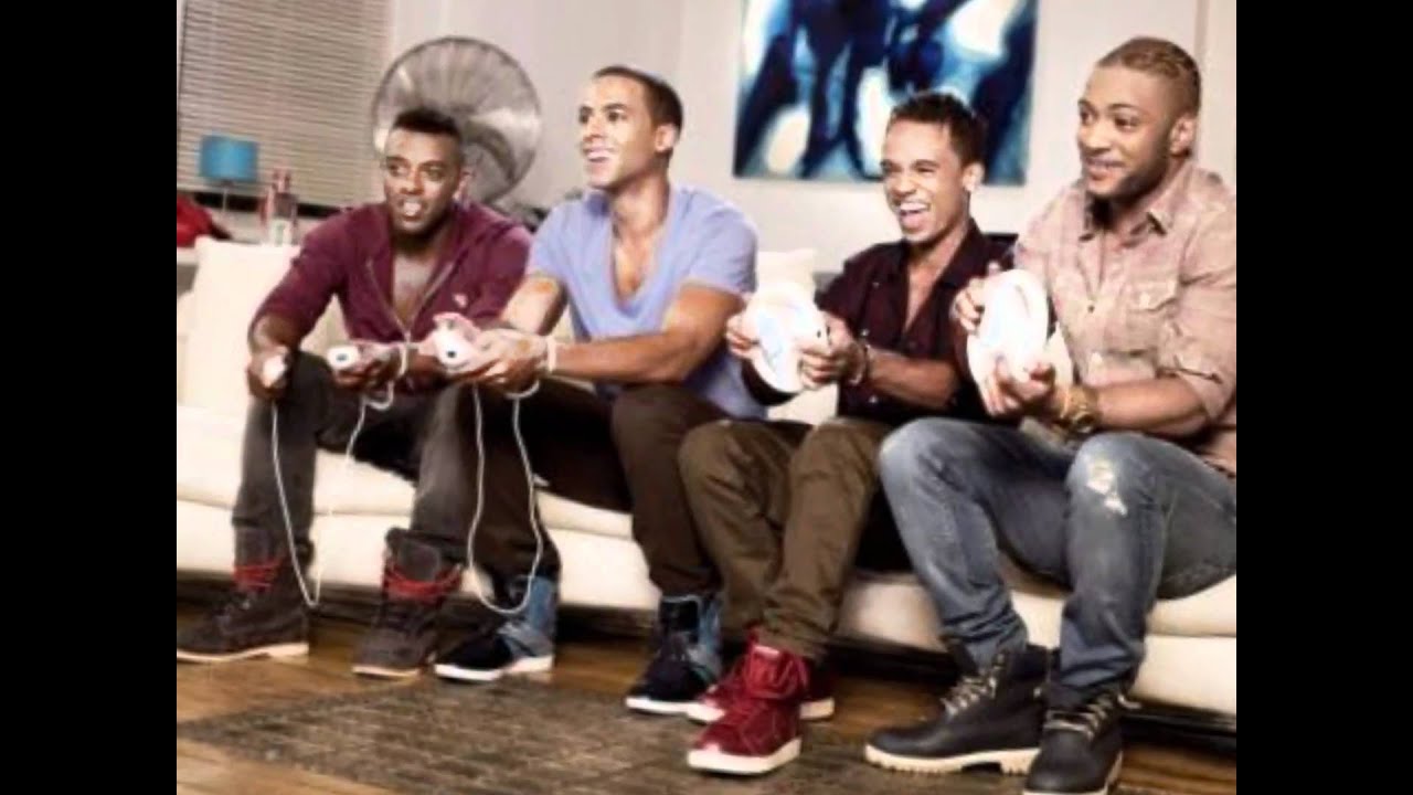 MUST WATCH IF U LIKE JLS!- ESPECALLY ASTON!