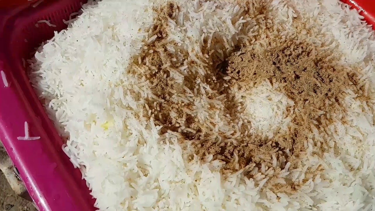 طريقة طبخ تمن المناسبات على يد الشيف صالح