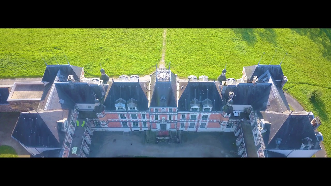 Château de Louis de Funès, Château de Clermont (Drone 4K)