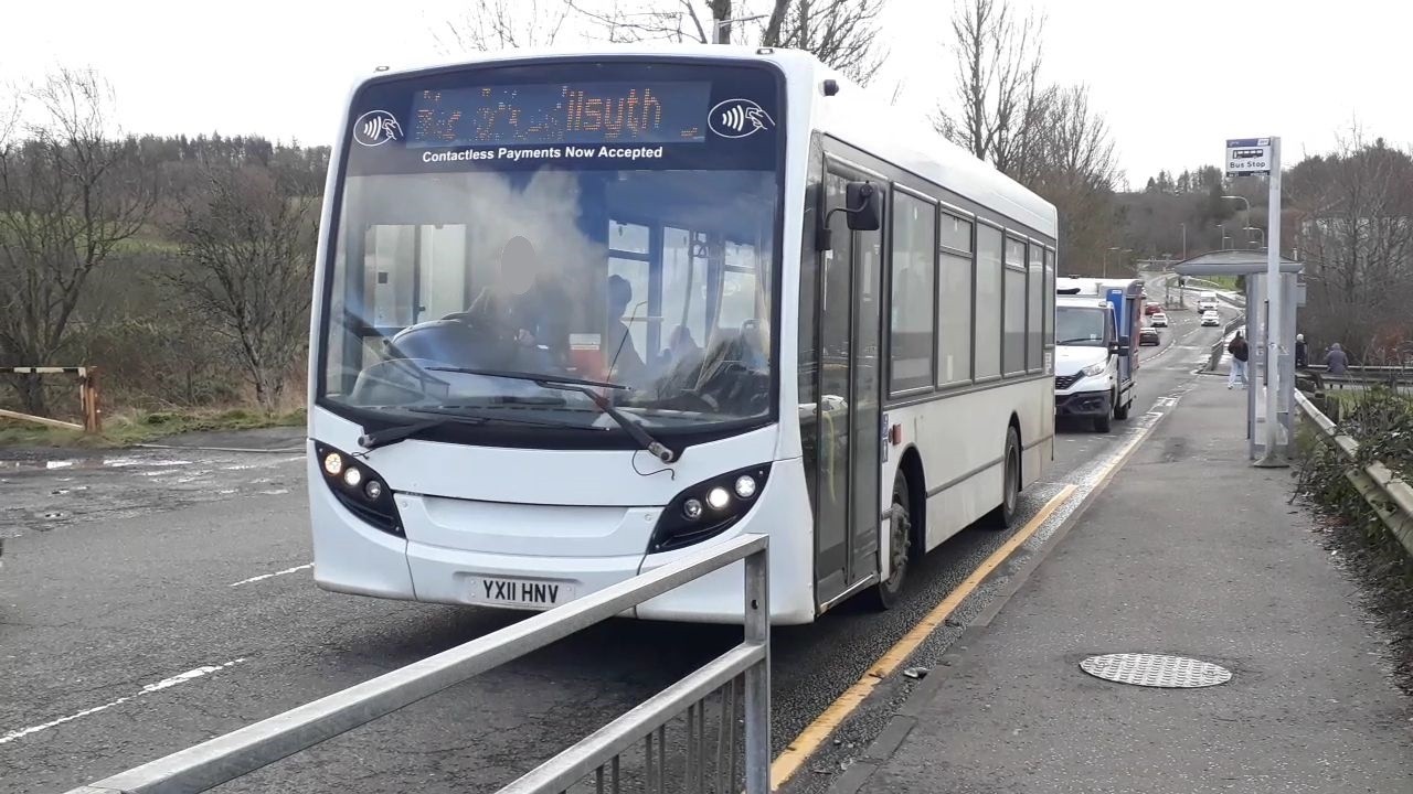 435: Canavan Travel ADL Enviro 200 YX11 HNV