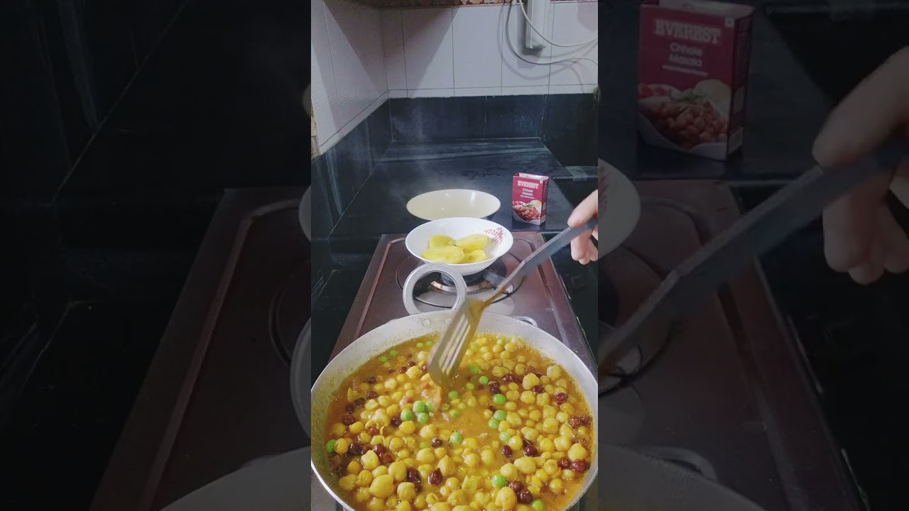 Ghugni Puri #cooking #following #like #share #foryou #subscribe 👌 🥰🙏🩷💜🩷