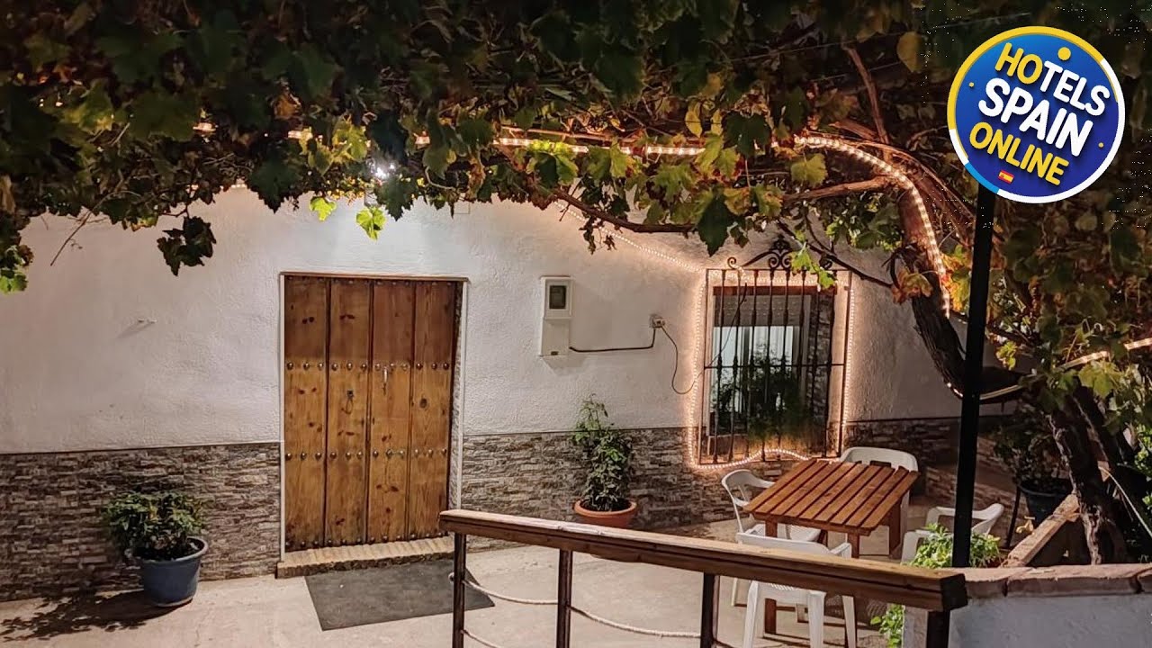 Casa Rural CUARTELILLOS | Alcaudete, Spain | Hotel Review 🏨