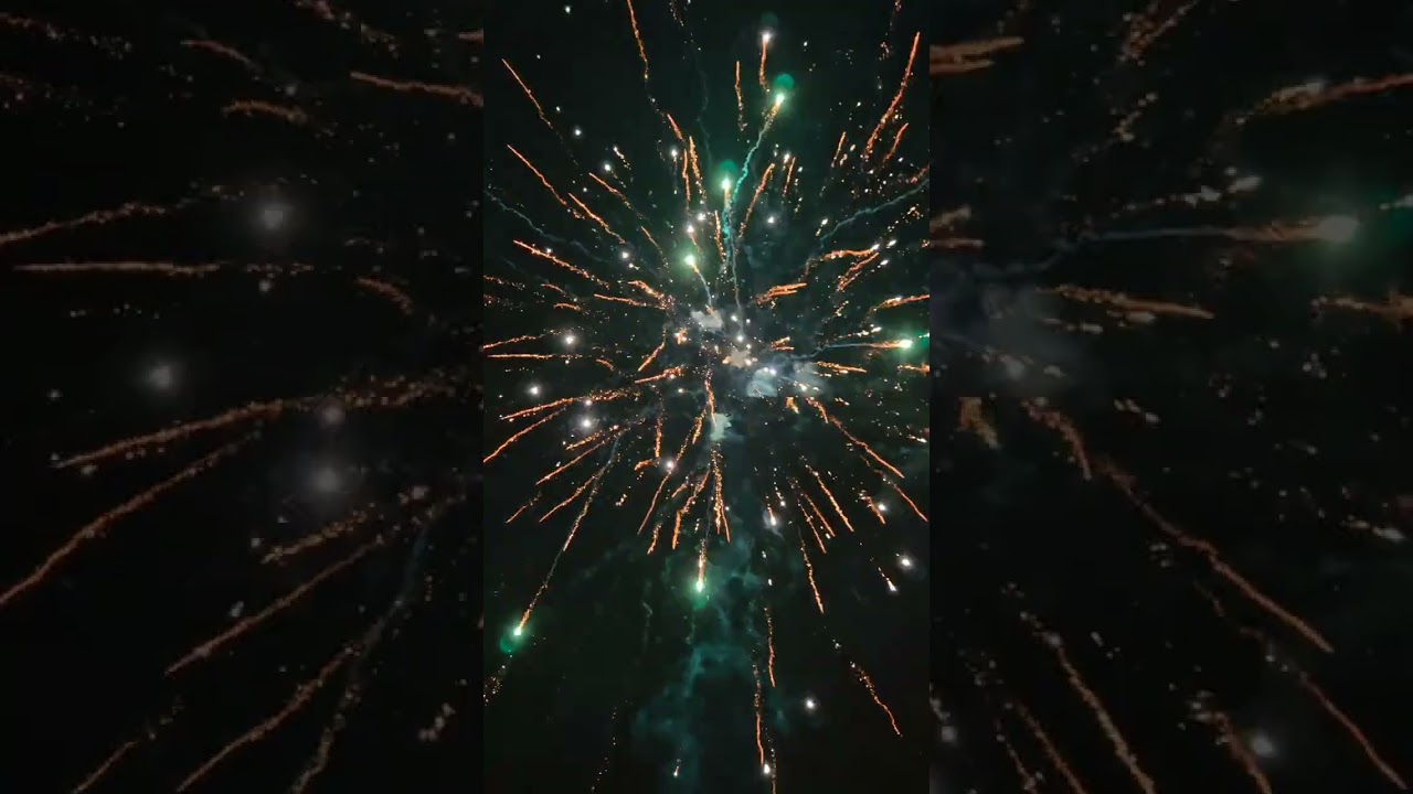 Oud en nieuw compilatie 2025/2026 in Almere muziekwijk