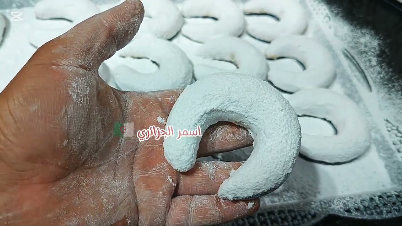 تشارك المسكر يدوب في اليد قبل فم /اذا عندك عقدة منو خلاص  جربوه بطريقتي  متندميش