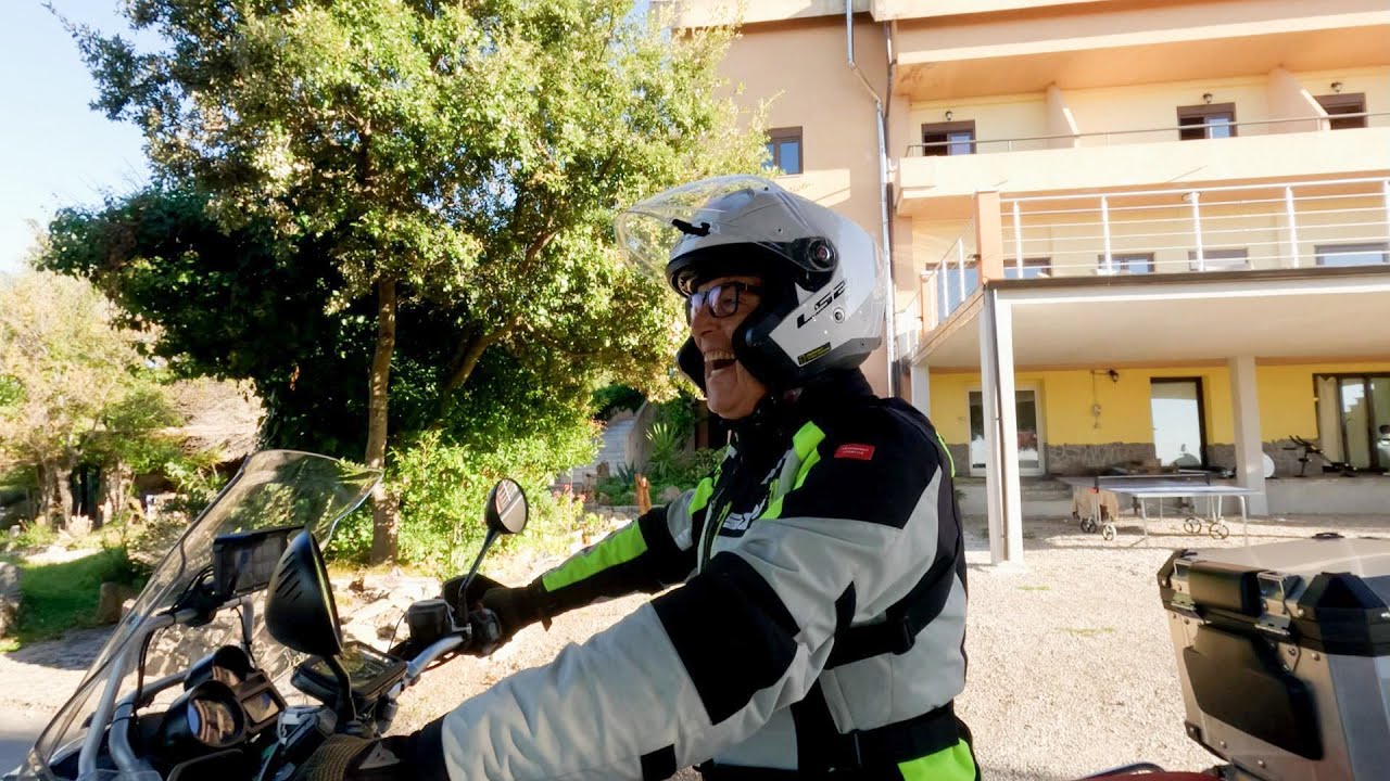 Seulo / Aritzo VII 🎼 nik-1160-2025 Sardegna in moto 1080p
