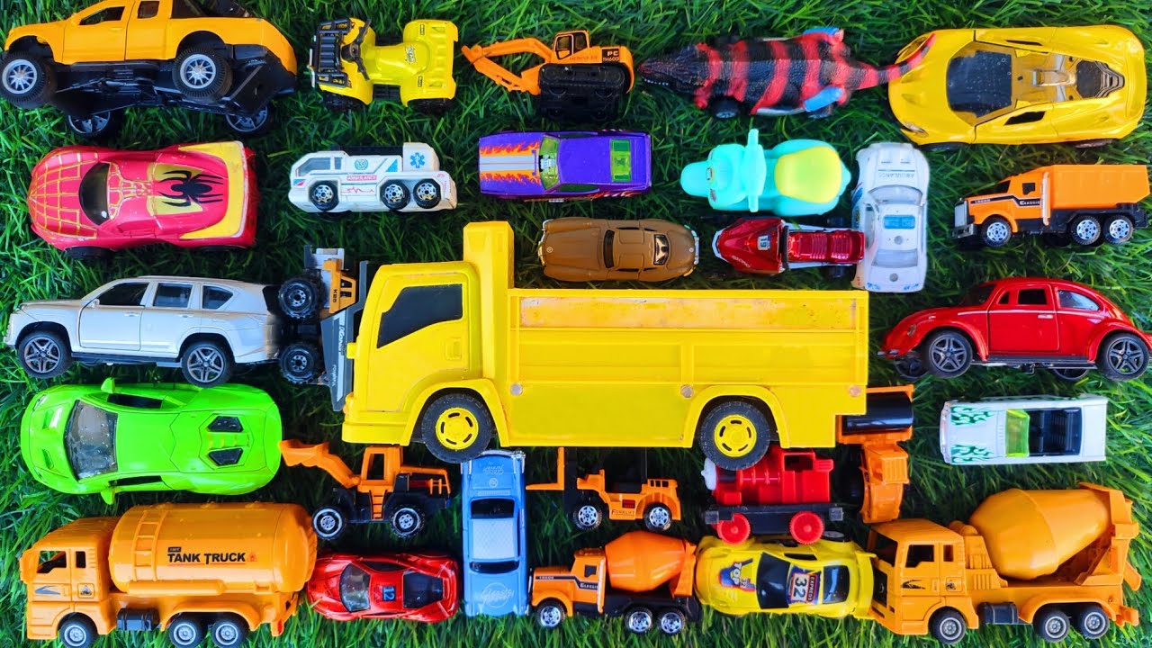 Minicars Disney Pixar Cars Lightning McQueen And Friends Play And Jumping In The Water Part 13