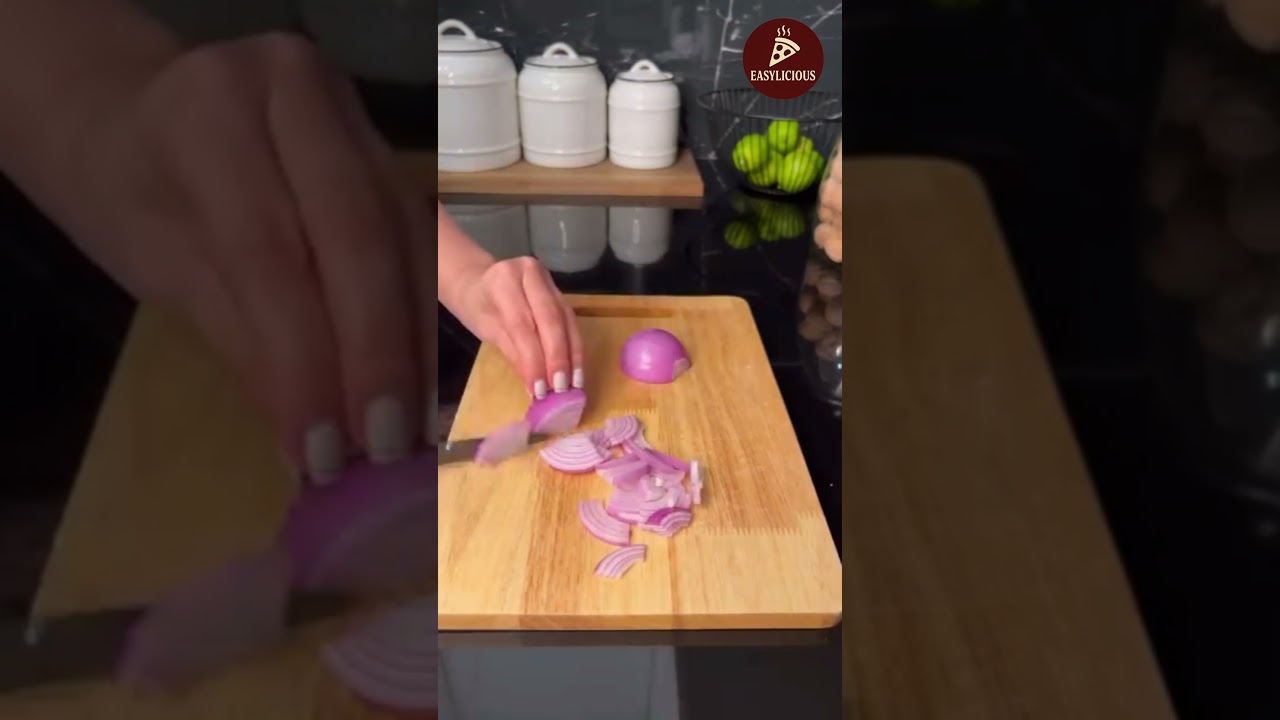 Georgian salad🥗Simple,fresh & creamy with walnut dressing&mdash;so delicious#recipe #viral #georgia #food