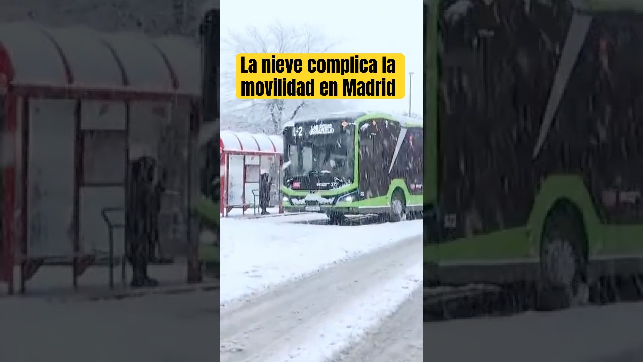 La nieve complica las comunicaciones en Madrid