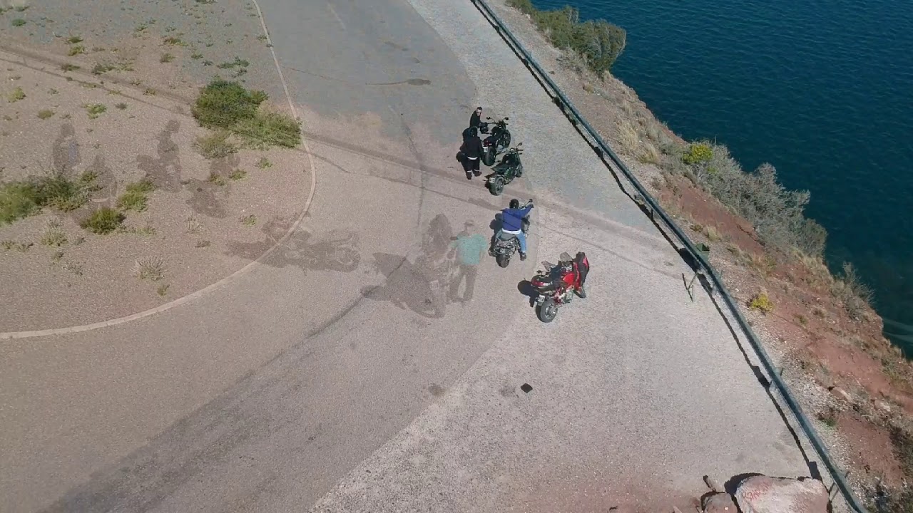 El Choc&oacute;n desde el drone (Embalse Ezequiel Ramos Mexia)