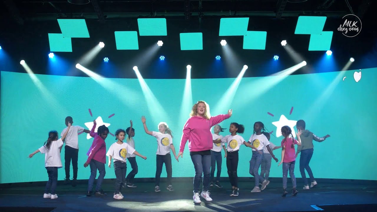 Psaumes 34:6 - Tourne et Brille