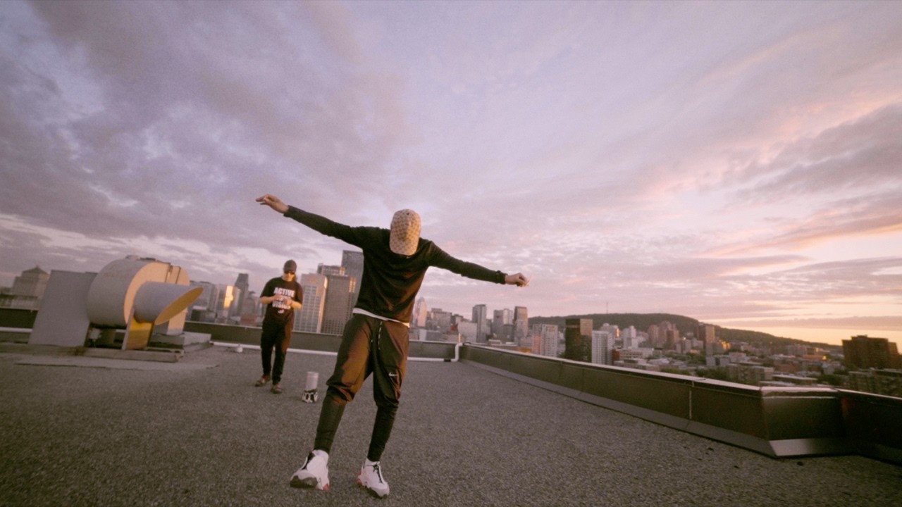 AMBROSE & LABRI - 2STRAIN (Clip Officiel)