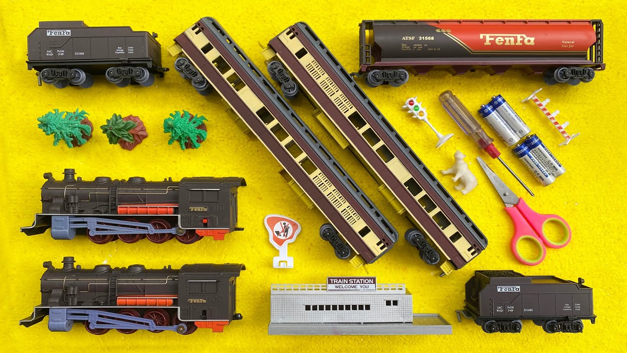 Merakit Dan Unboxing 2 Mainan Kereta Api Uap Gerbong Panjang,Classic Train Tank Oil - Train Toys