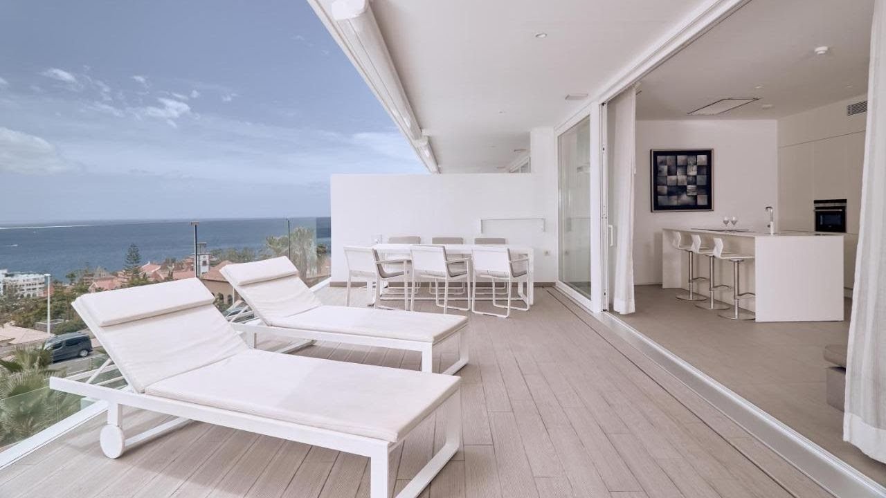 Hotel Baobab Suites, Adeje, Spain