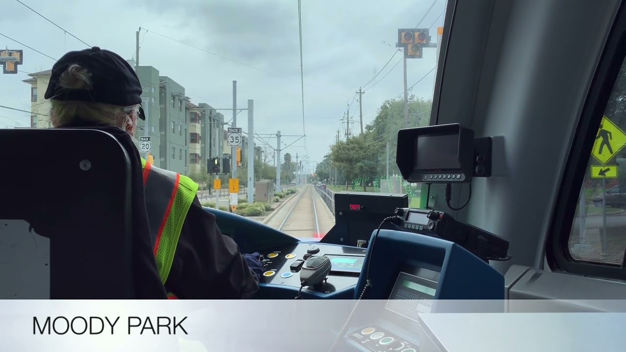 Houston Metrorail Red Line Full Front View Ride From Northline Transit Center HCC to Fannin South