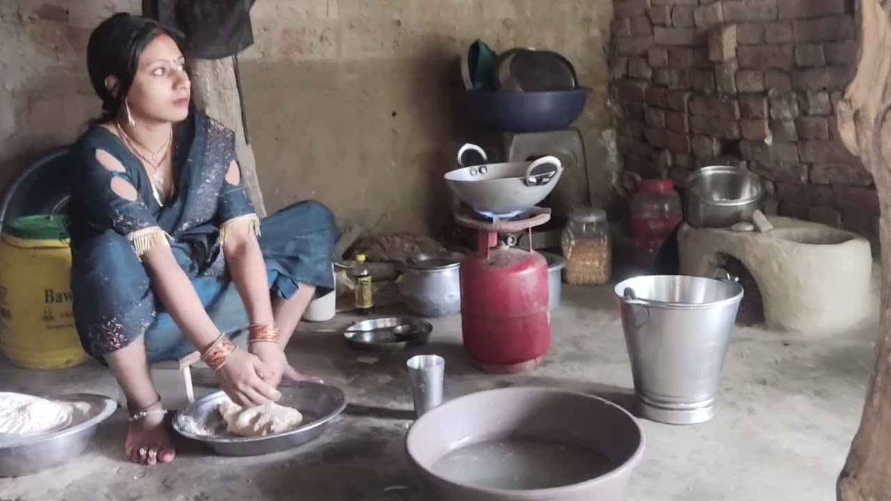 Village मे को कोनेरू सब्जी और रोटी कैसे बनाते हैं। गांव मे को कोनेरू सब्जी रोटी कैसे बनाते हैं 