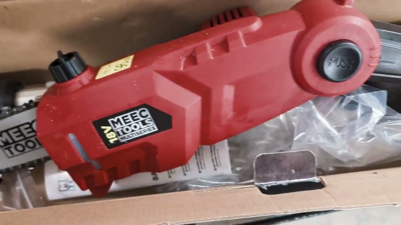 Snabbtest av Jula MEEC batteridriven grensåg teleskopisk