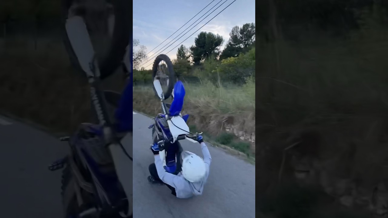 Casse-toi le dos🦕#bavette #125yz #yamaha #motorcycle#motocross #motolife #yz #bikelife #crash