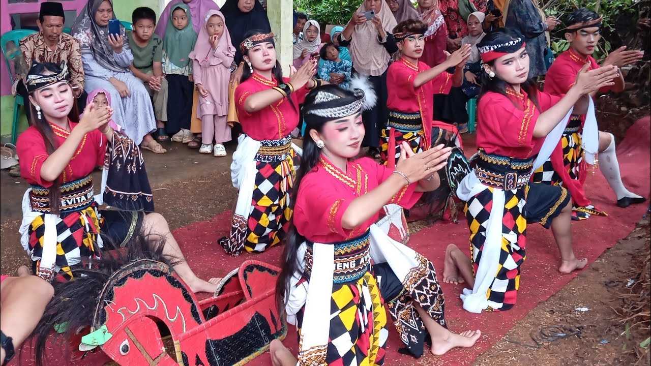 Pagelaran Seni Kuda Kepang TURONGGO MULYO - live Karang endep SUSUKAN