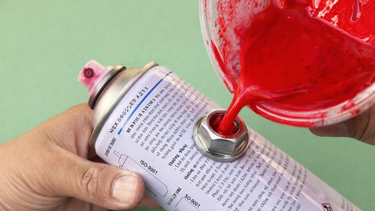 Once You Know This Secret, You’ll Never Throw Away Old Spray Paint Cans Again!
