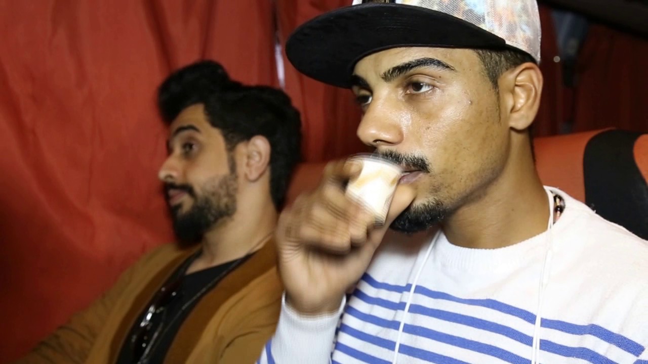 سواق باص كوميدي