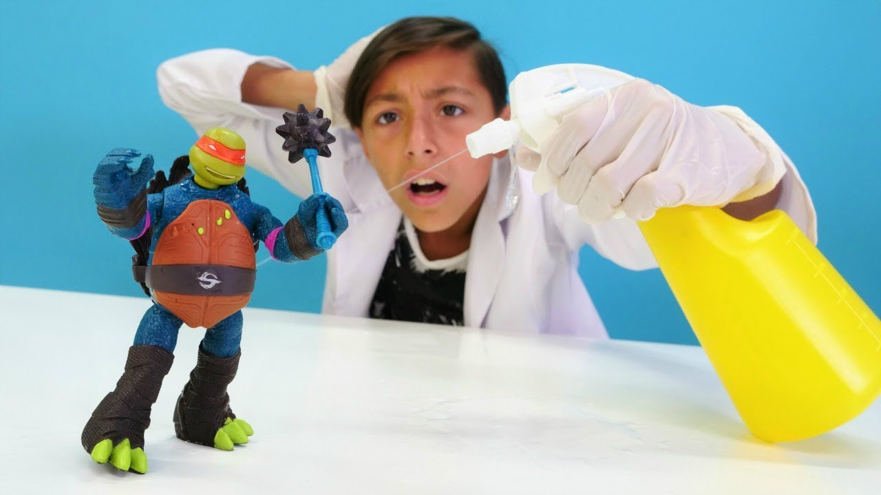 Ninja Kaplumbağalar çocuk videosu. Michelangelo mutant oluyor