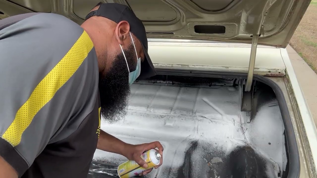 LETS CLEAN THE 81 MALIBU TRUNK‼️ #malibu #gbody #letsgo 