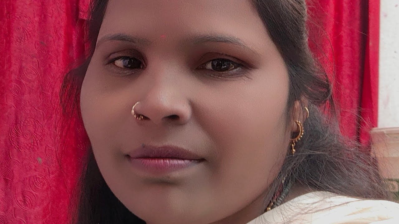 official Geeta Devi  लाइव है!
