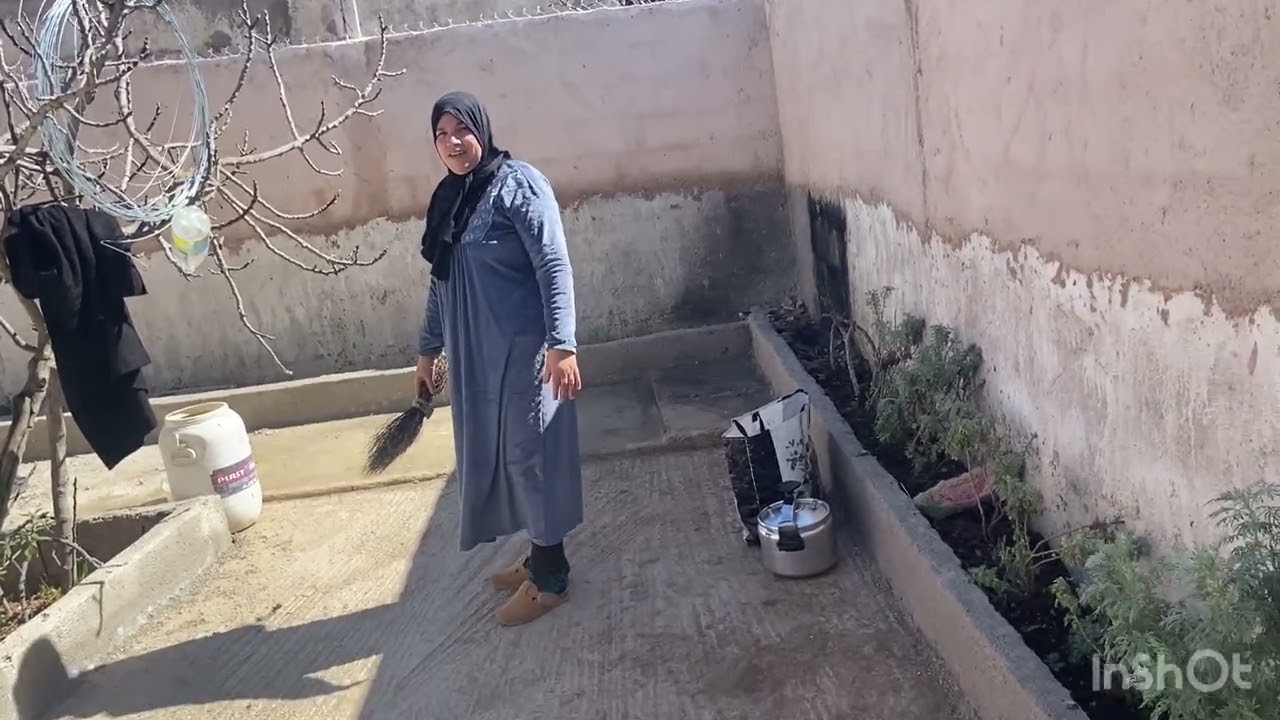 اليوم خوت متوقعون فين مشينا أنا خت عياد قشبولي
