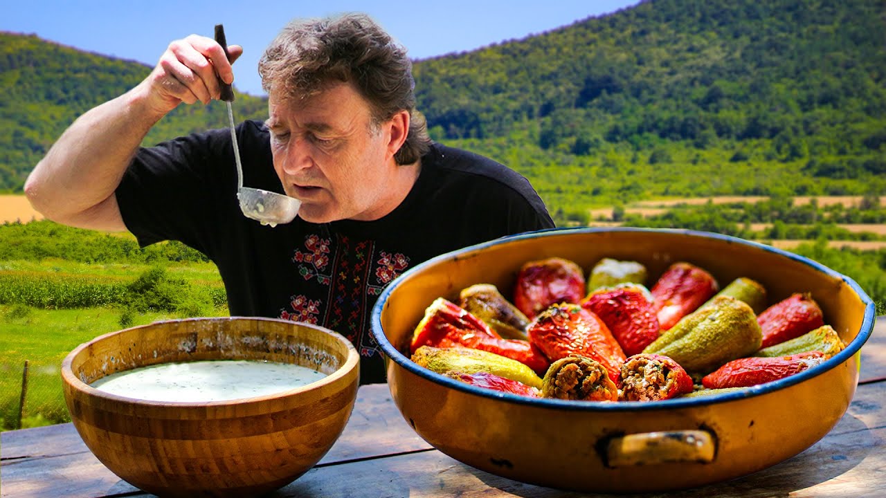 From Bulgaria with Love: Stuffed Peppers with Minced Meat and Rice & Cold Soup 