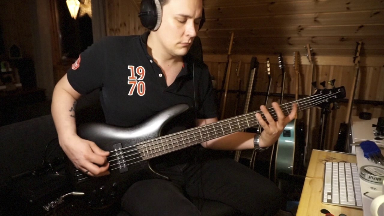 Ibanez SR305EB Bass