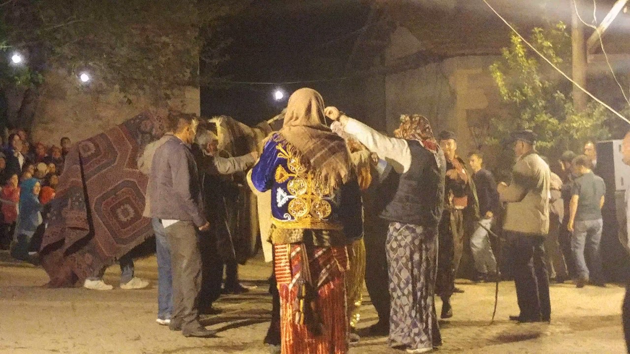 Balıkesir/Dursunbey/Sakız Mahallesi - Akşam Eğlencesi (13 Mayıs 2017 Cumartesi) (HD)