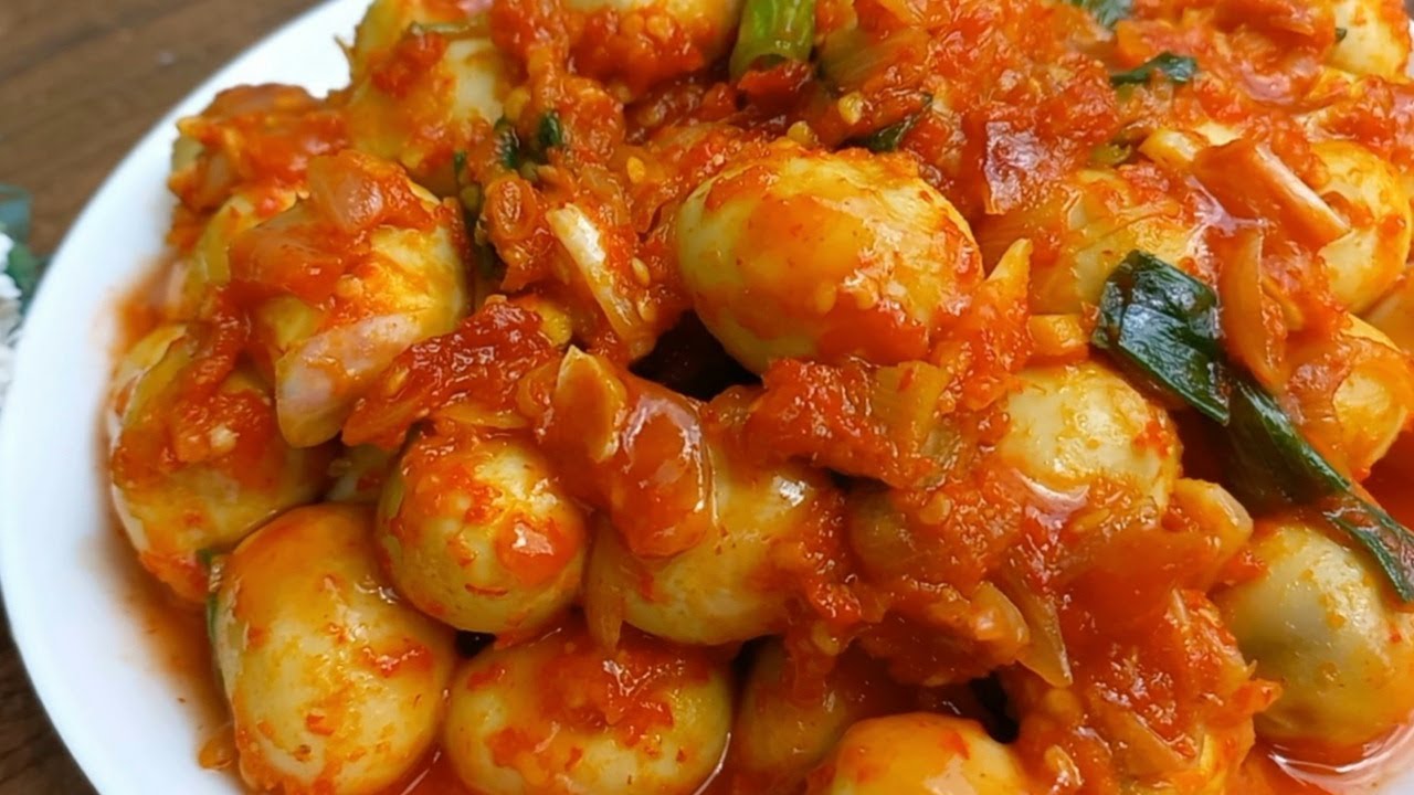DENGAN BUMBU YANG ENAK. OLAHAN TELUR PUYUH INI JADI REBUTAN