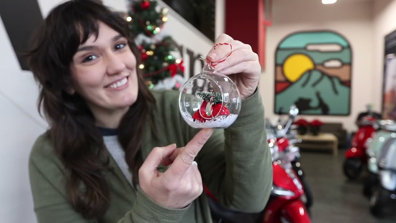 Gifts for your Favorite Vespa Scooterist