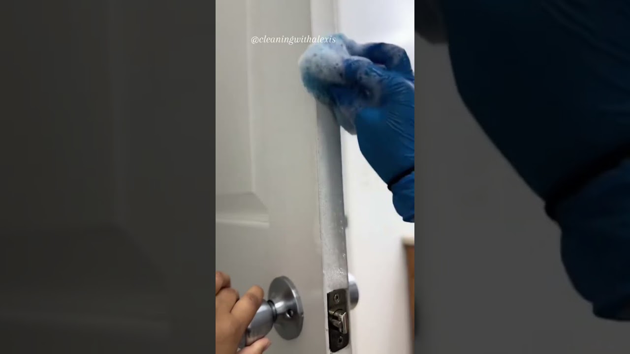 ENJOY!💕 PT 1 Floor Scrub  used~Foca liquid and