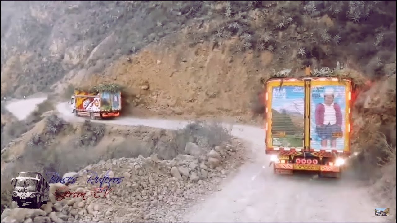 CAMIONES RUTEROS POR LA BAJADA DE UCHUPATA A CULLUCHACA-ZONA DE LOS CONCHUCOS|RUTAS MORTALES ANCASH