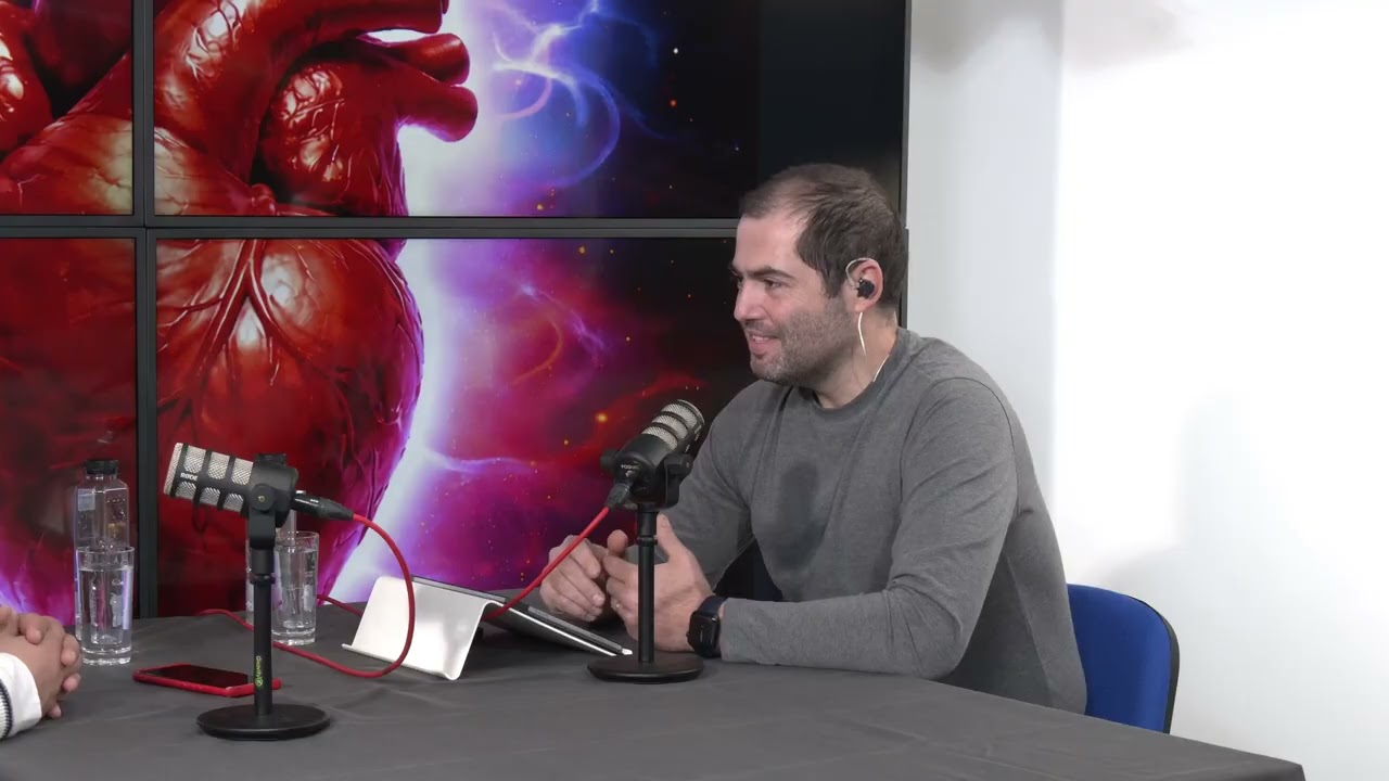 Cu cartile pe fata cu medicul Florin Leca