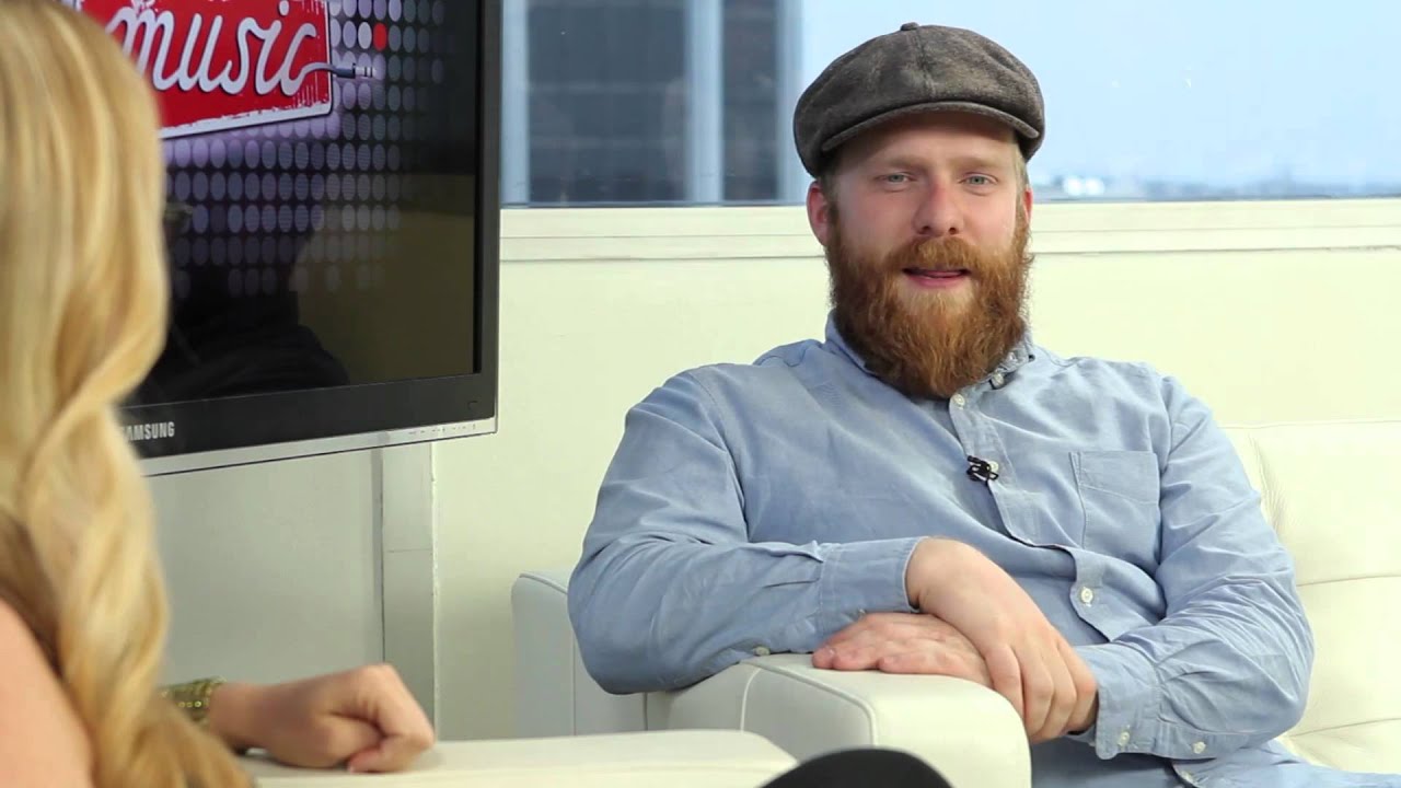 In-Studio Interview - Alex Clare New Single 