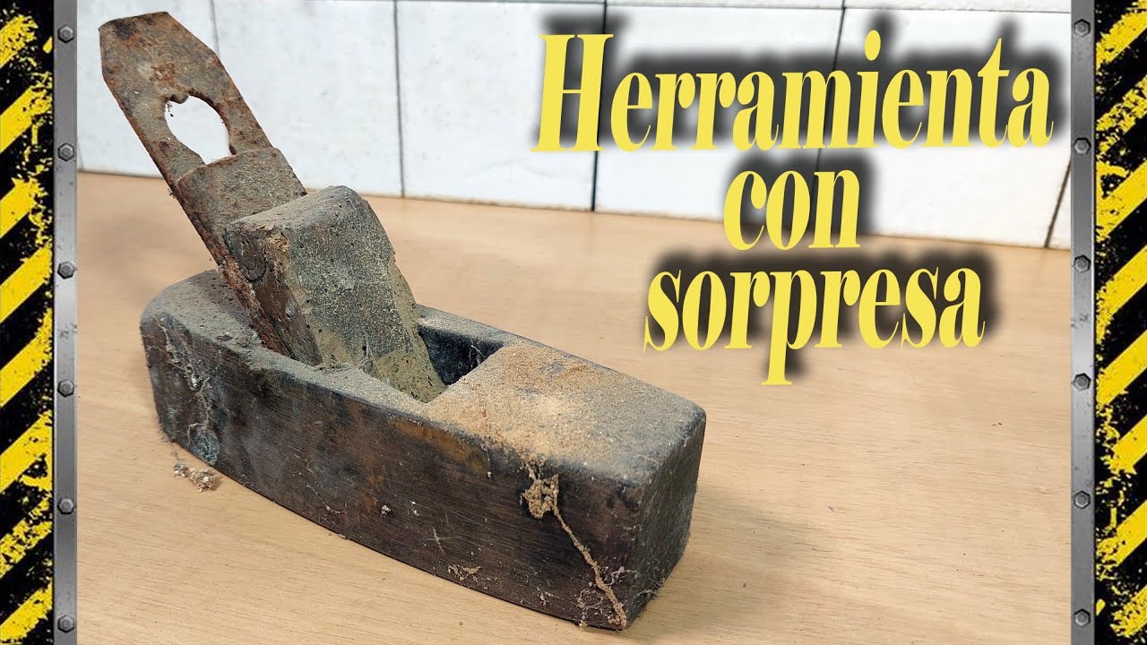 Restauración de cepillo de carpintero del Siglo 19. #herramientasdecarpinteria #artesaníasenmadera