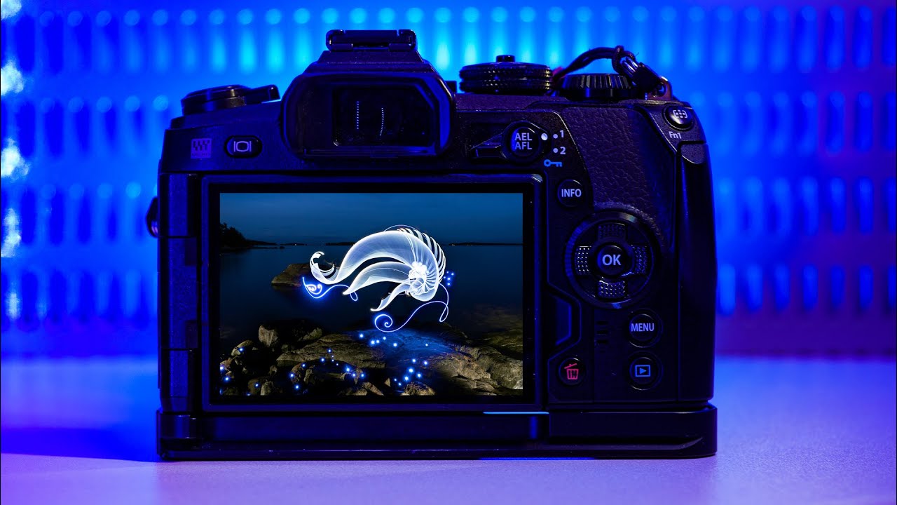 Light Painting With Hannu Huhtamo.
