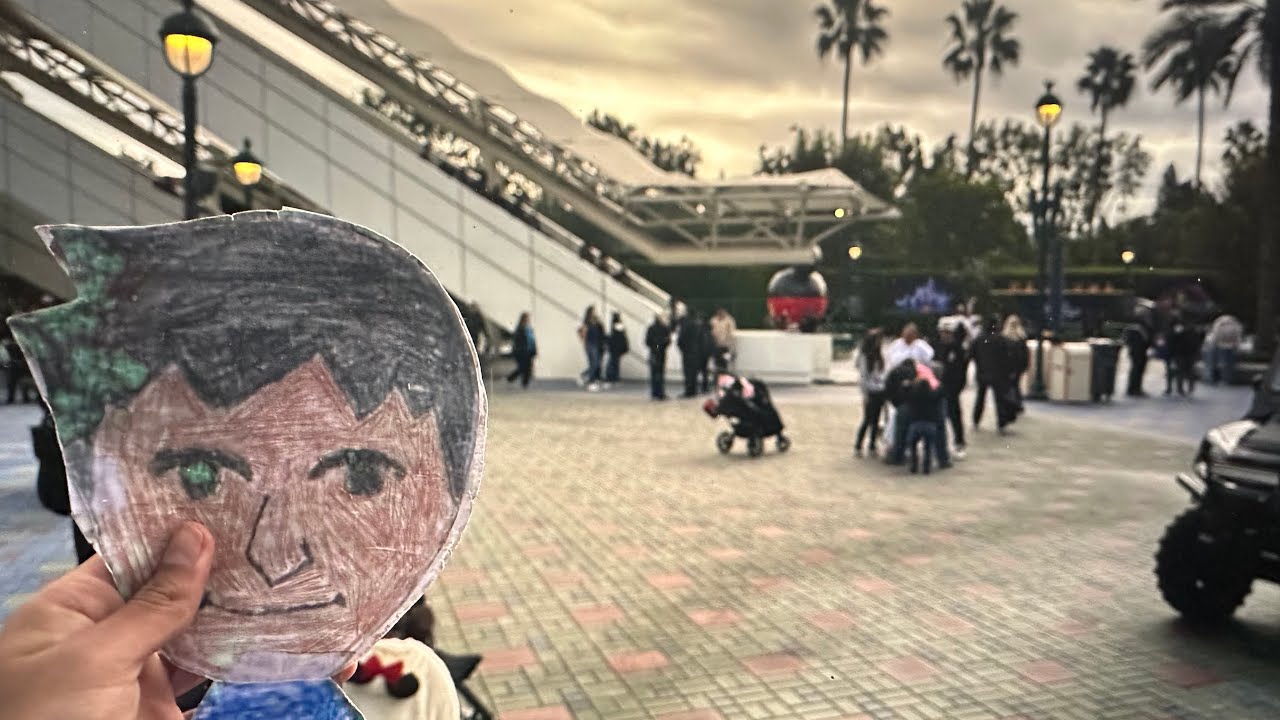 Mii Santiago Goes to DisneyLand