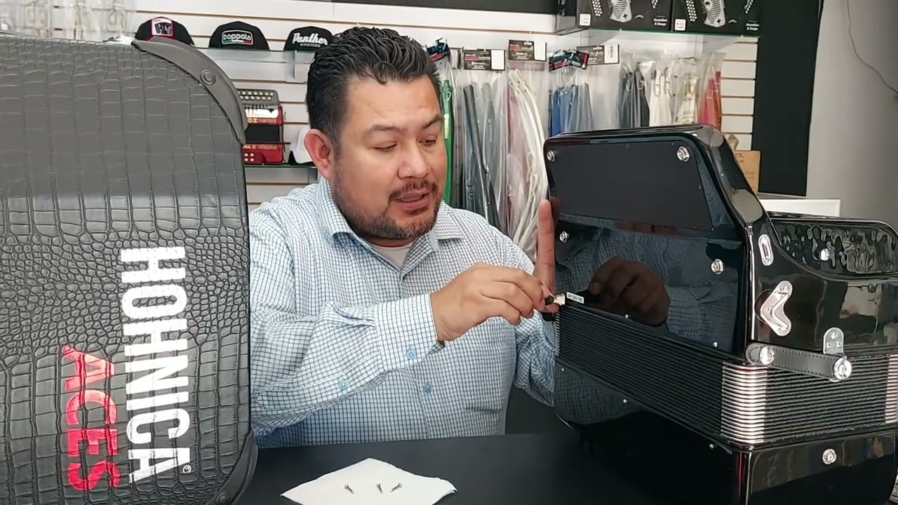 Acordeon Aces Hohnica, Que Voces Tiene ?