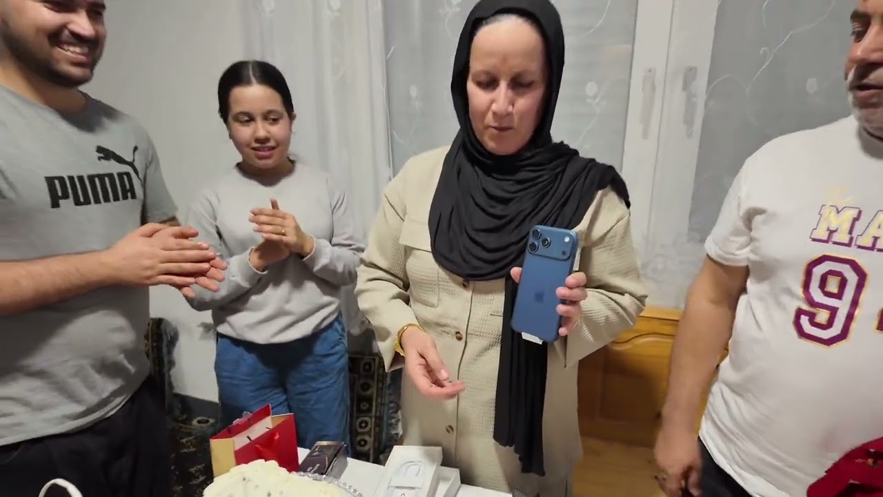 8 مارچ روز جهانی زن به تمام زنان جهان تبریک باشه8Marz Alles Gute zum Weltfrauentag für alle Frauen 