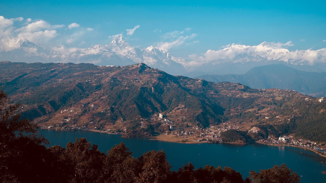བལ་ཡུལ་སྦོག་ར་བྱམས་པ་གླིང་གཞིས་ཆགས།  སྟག་ལུང་མ་སྤྲུལ་རིན་པོ་ཆེའི་དགོན་པ་ལ་མཆོད་མཇལ།