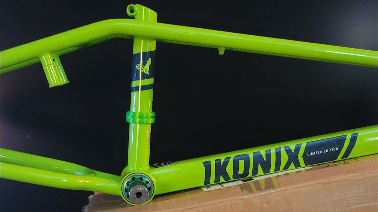 Put the Bottom Bracket in on the #41 Ikonix FS1