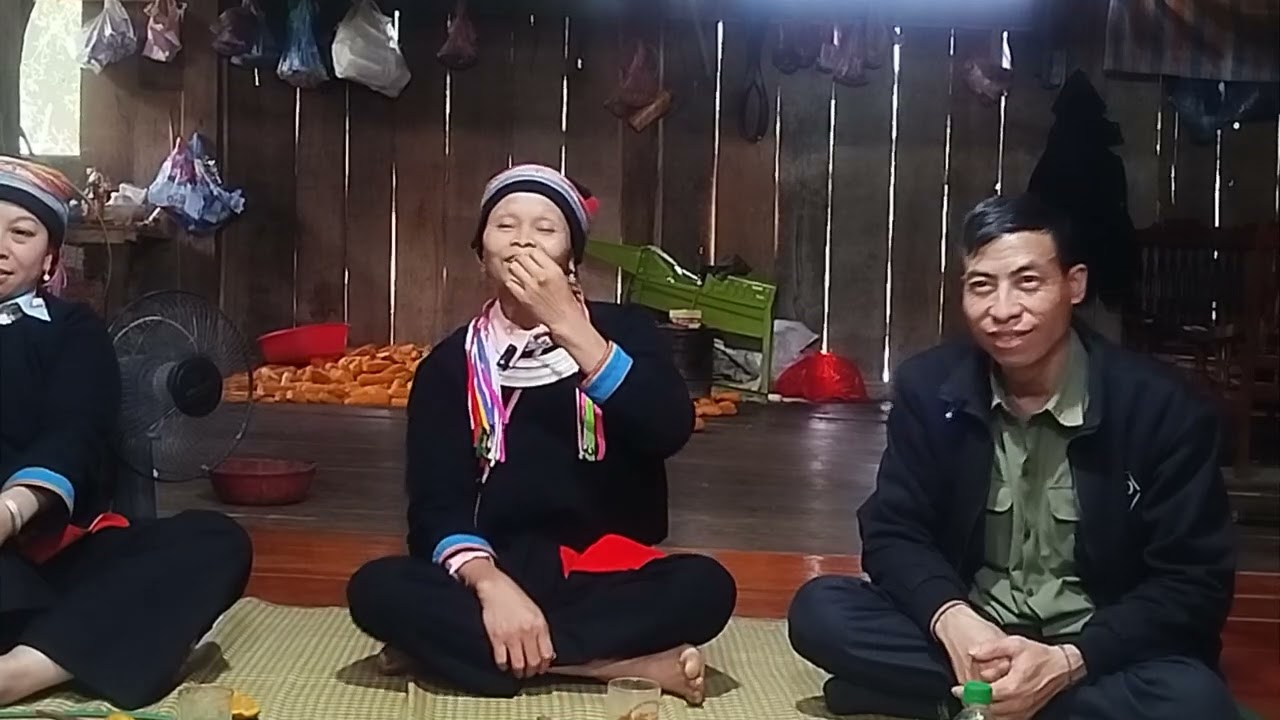 Ði xa bac mê nha ba nguyêt dang khanh hat voi chi em vui lam@/ hoply