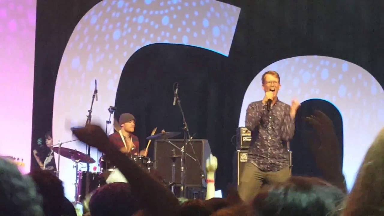 Hank Green and the Perfect Strangers does Backstreet Boys