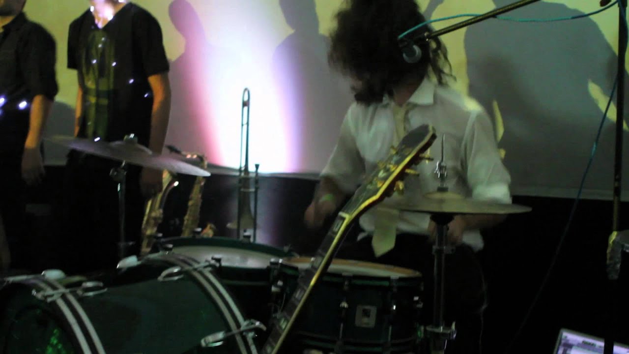 Caught A Ghost - No Sugar In My Coffee (Live at The Cosmic Prom)