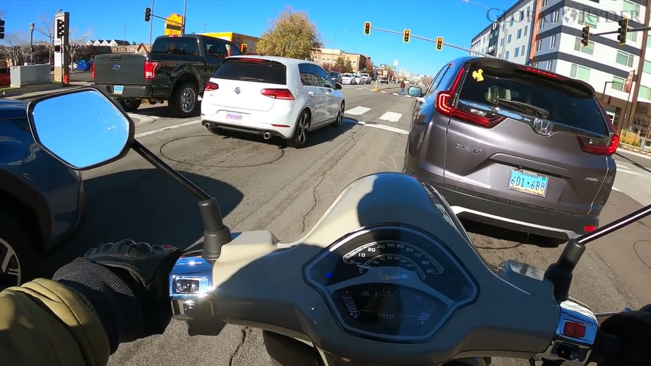 2024 Vespa Primavera S 150 | Scooter ASMR Ride | Downtown Reno Fall 2025