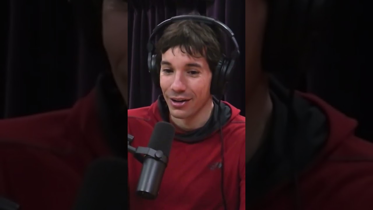 Alex Honnold&rsquo;s climbing mindset🧠 #alexhonnold #joerogan #joeroganexperience #mindset #motivation